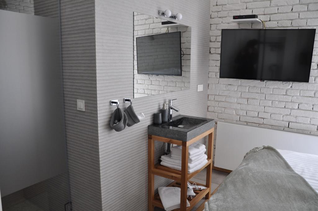 Indigo Centar Hotel Загреб Екстериор снимка
