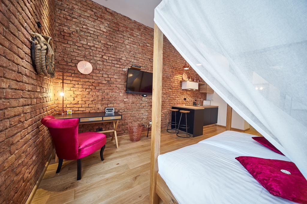 Indigo Centar Hotel Загреб Екстериор снимка